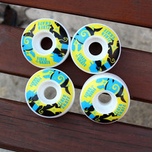 Load image into Gallery viewer, Punks 52x30mm 100A
